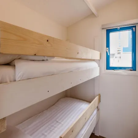 Beautifully Situated On The North Sea Of Holiday home